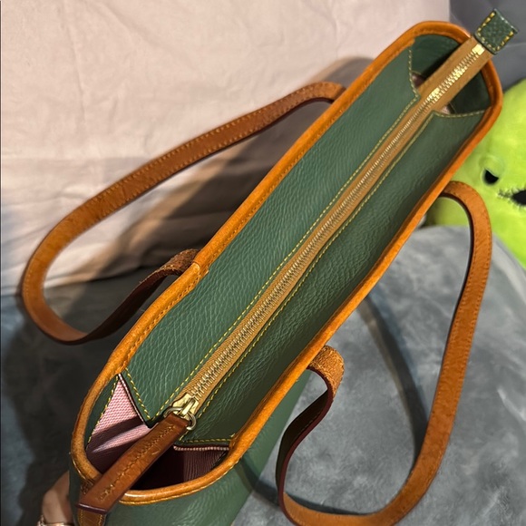 Dooney & Bourke Green Leather Tote Bag - Picture 10 of 11